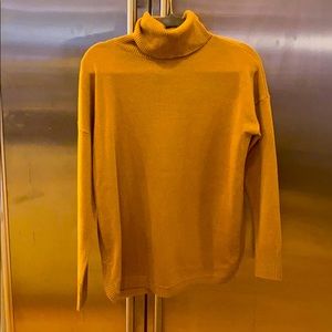 French Connection Camel turtleneck, women’s XS